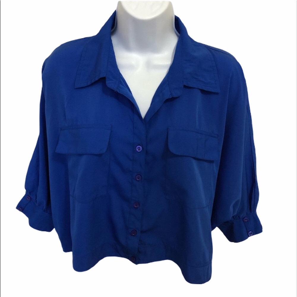 Crop Top Blouse size XS 579